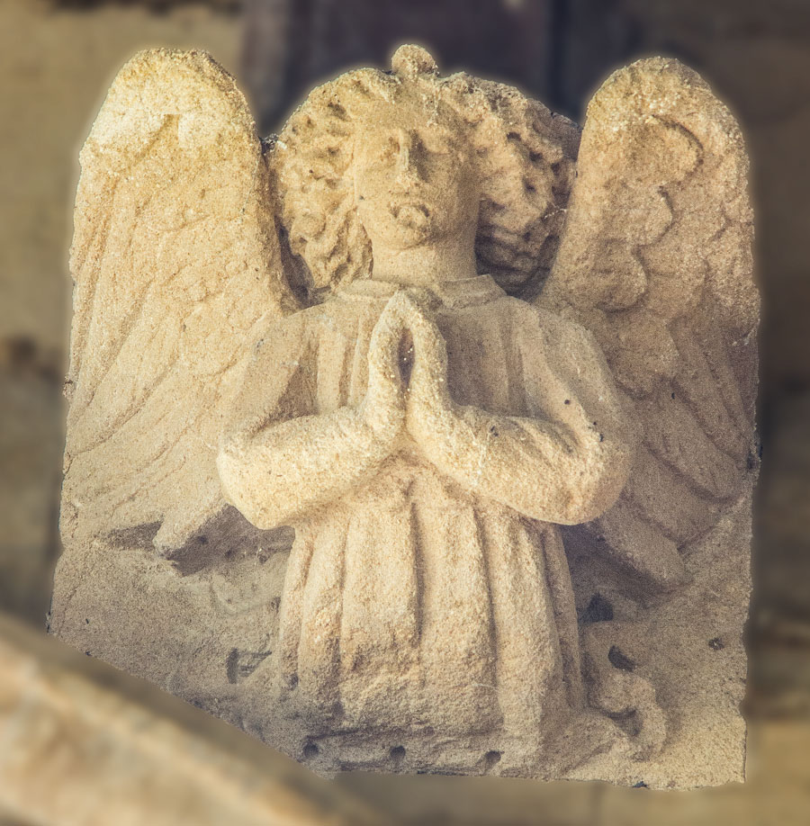 Corbel, Angel praying, Apse/Chancel Roof